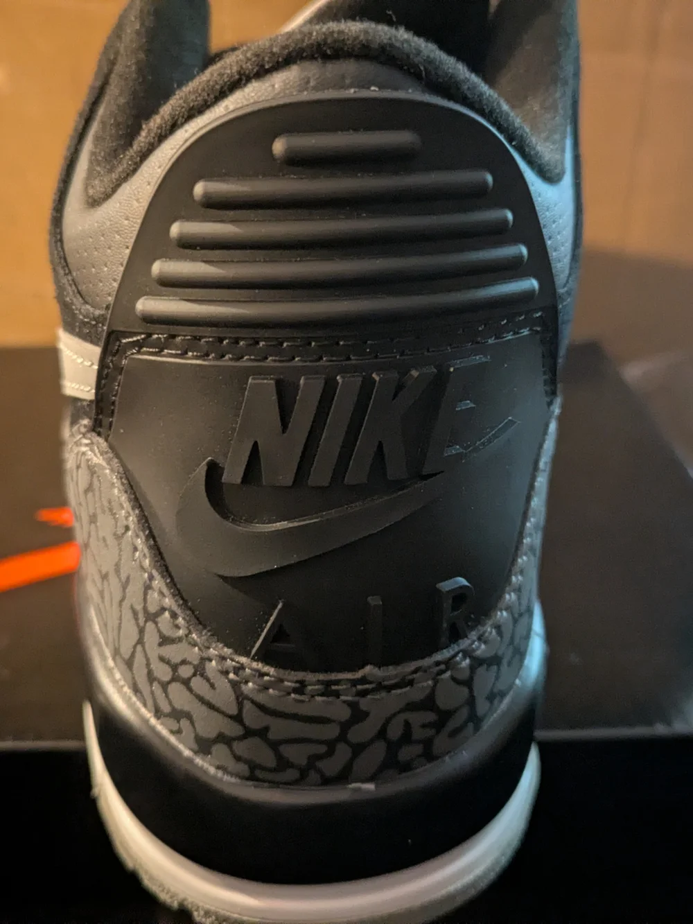 Nike Air Jordan Black & Grey Retro Sneaker Size 11